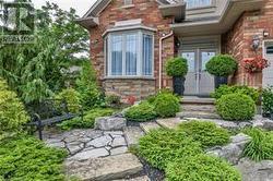 480 HAMILTON DRIVE Hamilton, ON L9G 2E7
