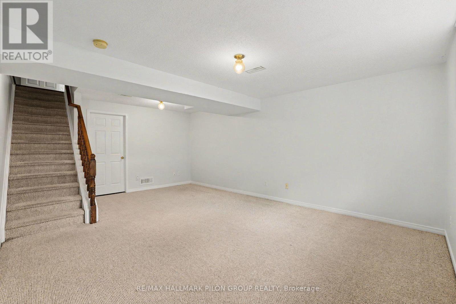 1395 Kitchener Avenue, Ottawa, ON