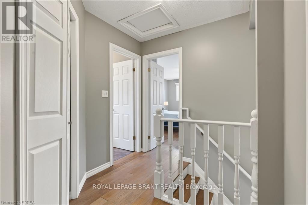 332 Grand River Avenue, Brantford, ON