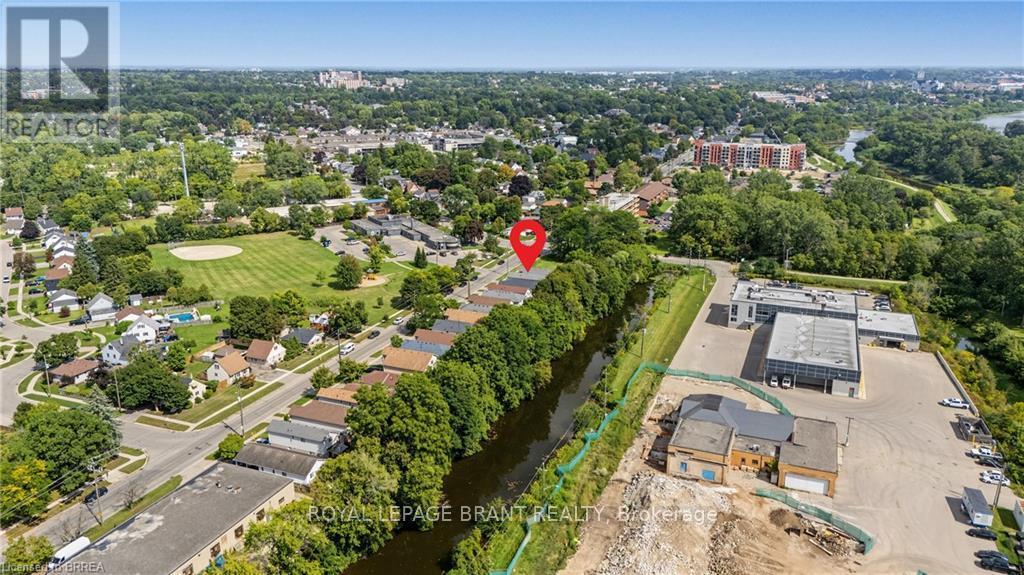 332 Grand River Avenue, Brantford, ON