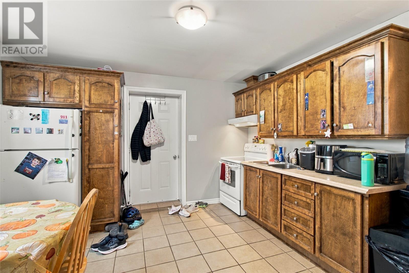 8 Crewe Place, Clarenville, NL