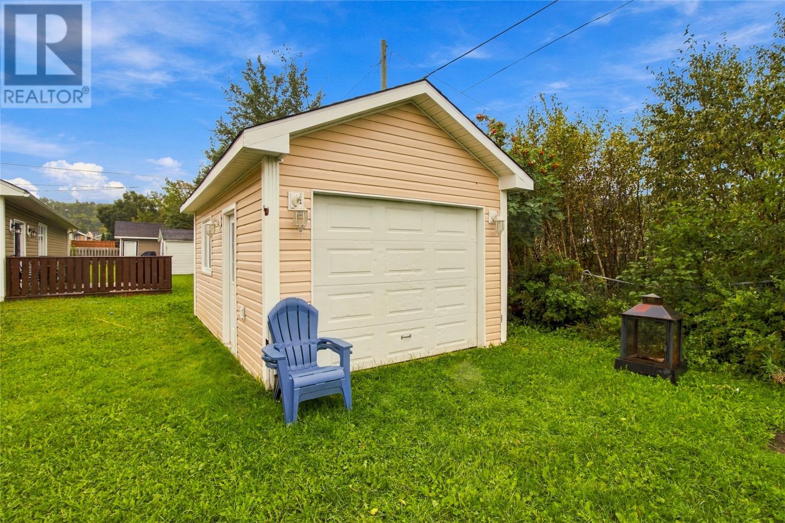 8 Crewe Place, Clarenville, NL