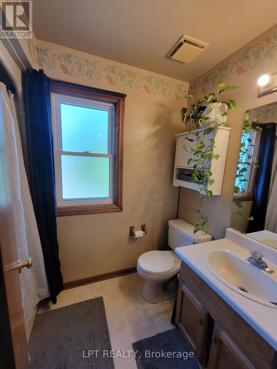 57 Poplar Crescent, Welland, ON