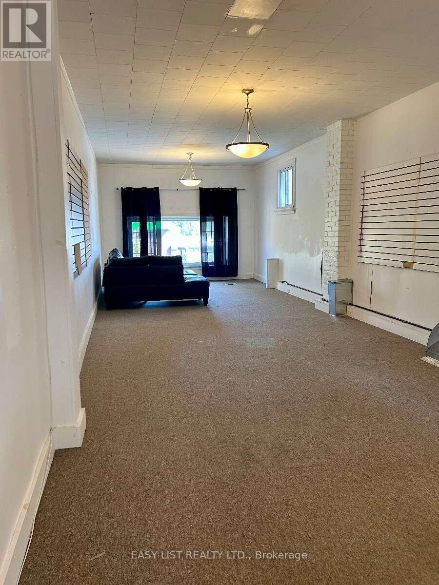 54 James Street, Parry Sound, ON