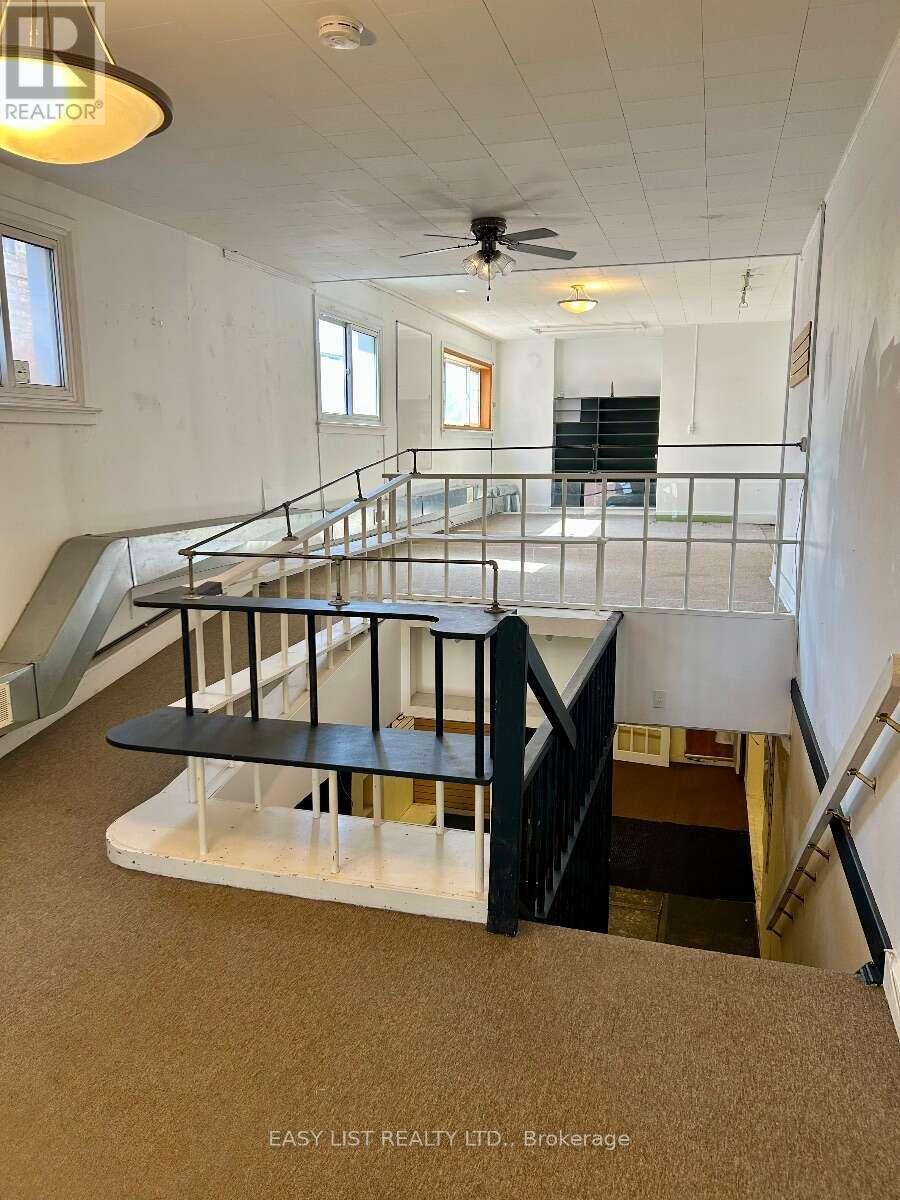 54 James Street, Parry Sound, ON