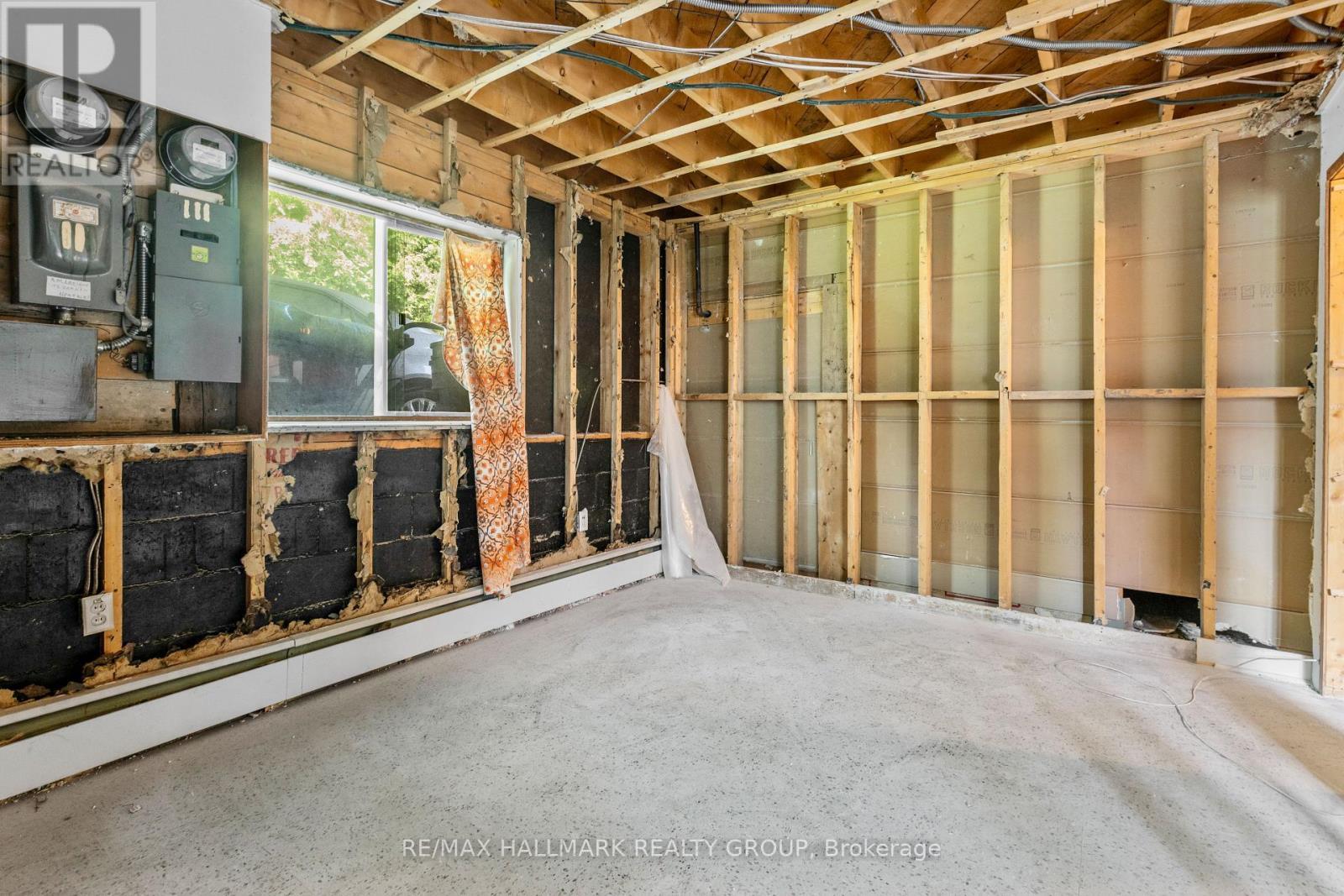 492 Vernon Avenue, Ottawa, ON