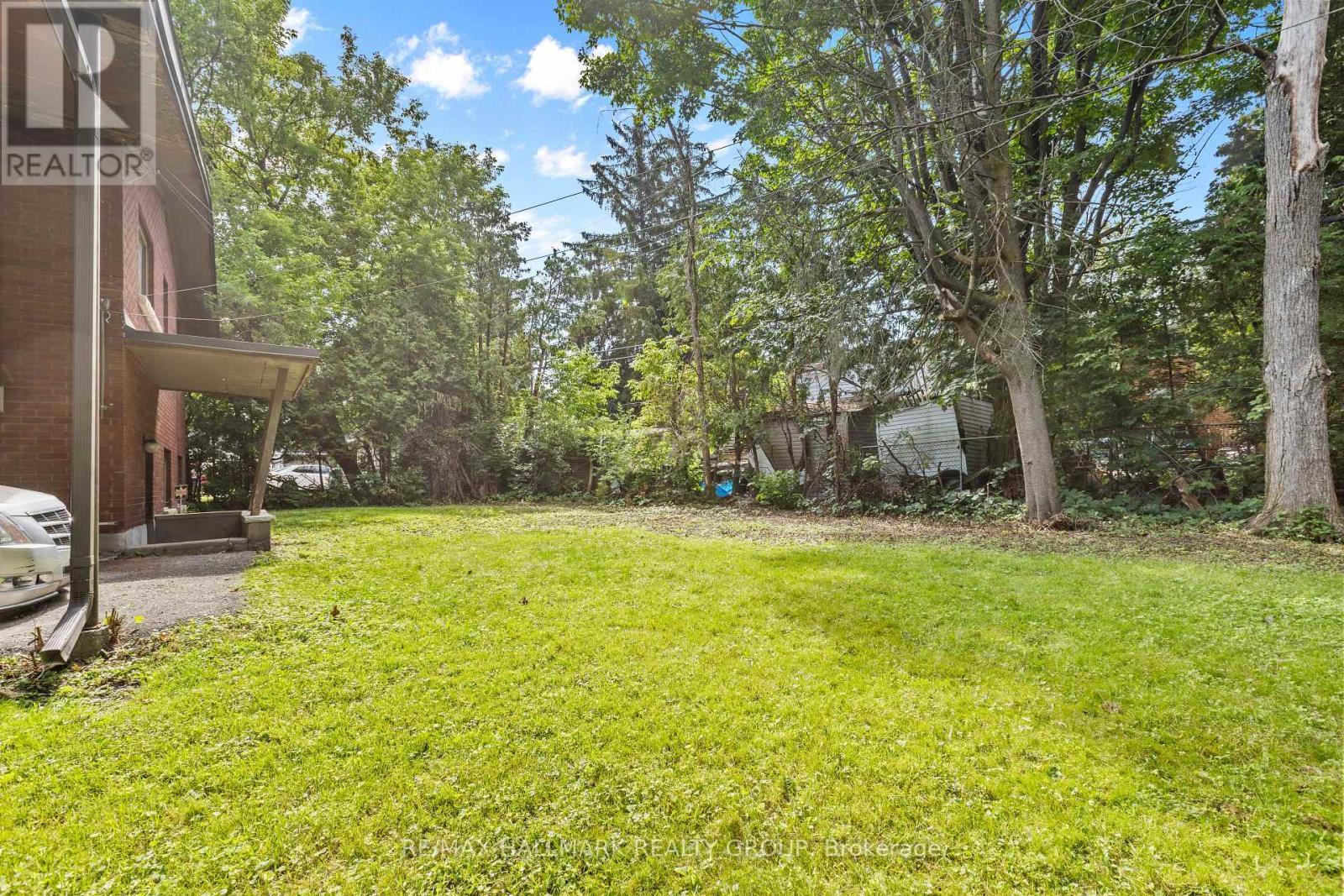 492 Vernon Avenue, Ottawa, ON