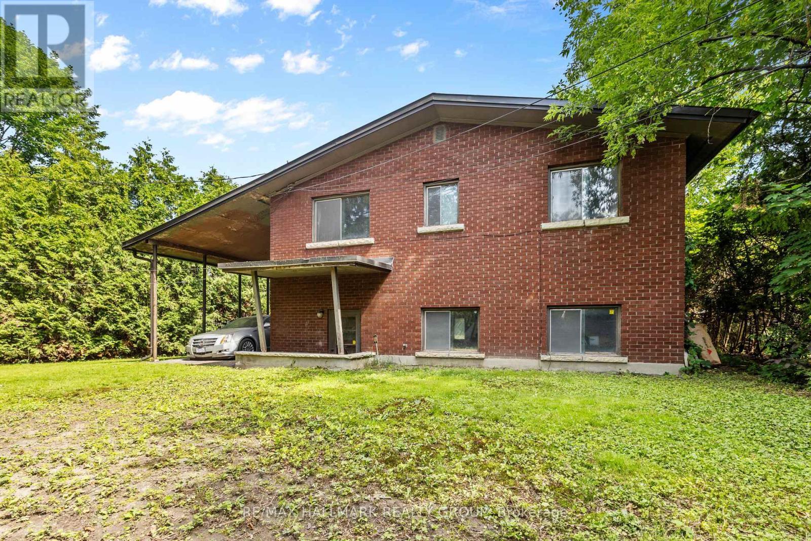 492 Vernon Avenue, Ottawa, ON