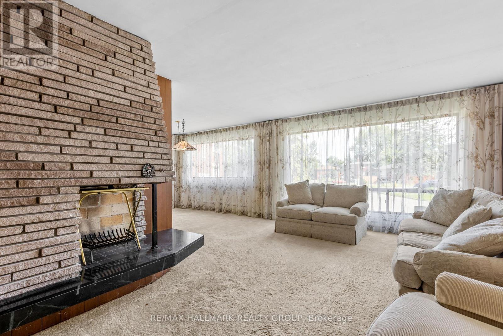 492 Vernon Avenue, Ottawa, ON