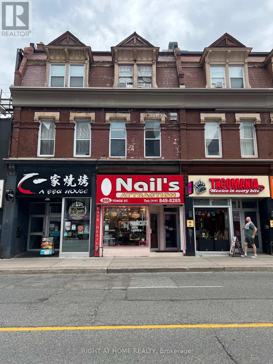 666 Yonge Street, Toronto, ON