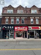 666 YONGE STREET Toronto, ON M4Y 2A6