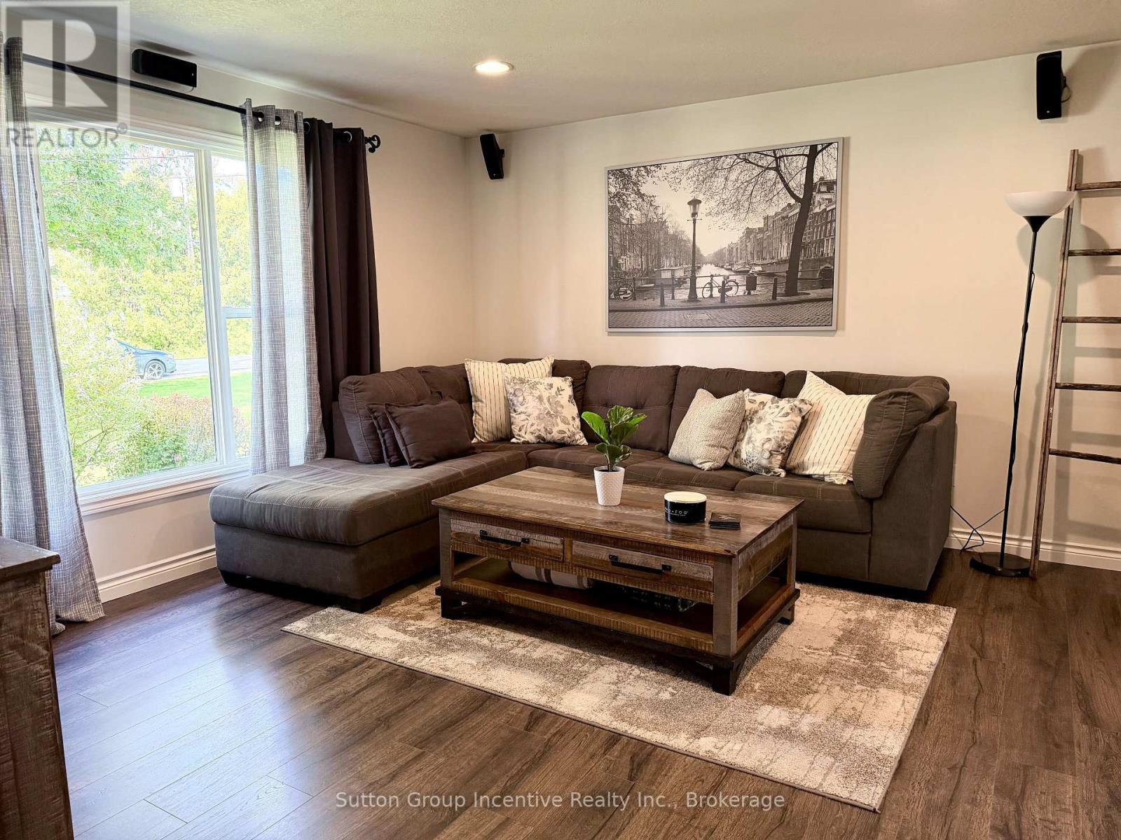 9 George Street, Severn (Coldwater), ON