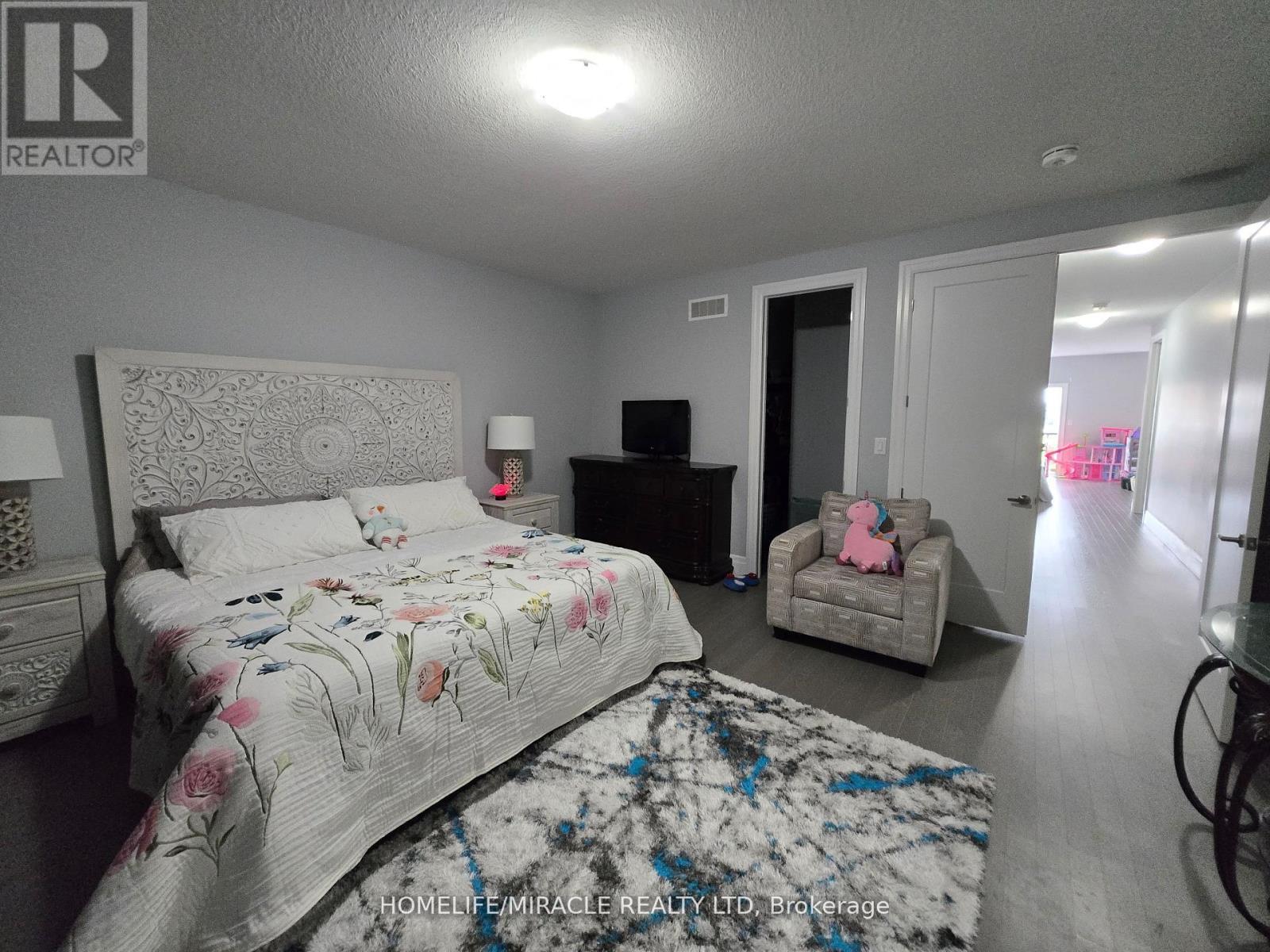 172 Freure Drive, Cambridge, ON