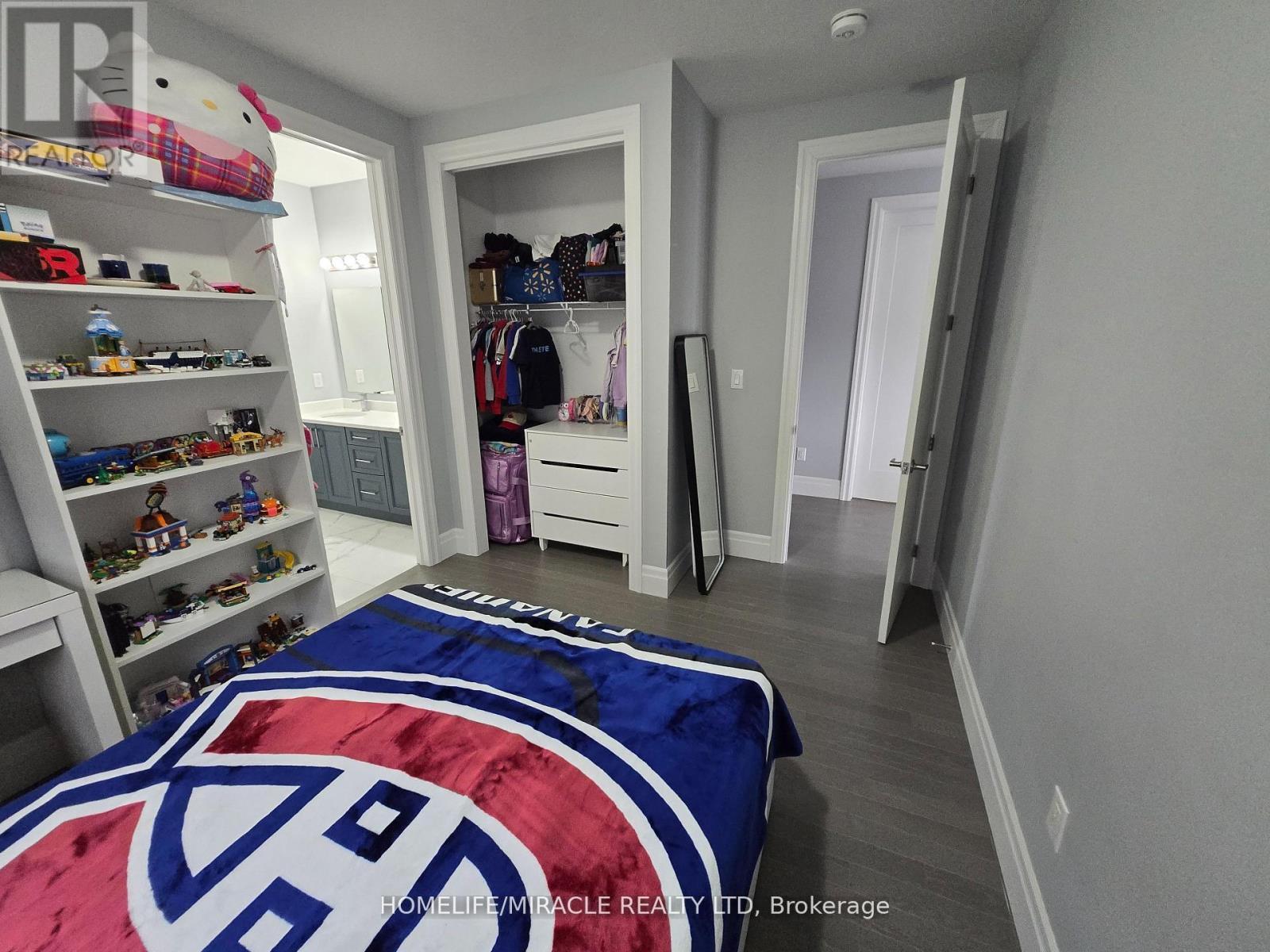 172 Freure Drive, Cambridge, ON