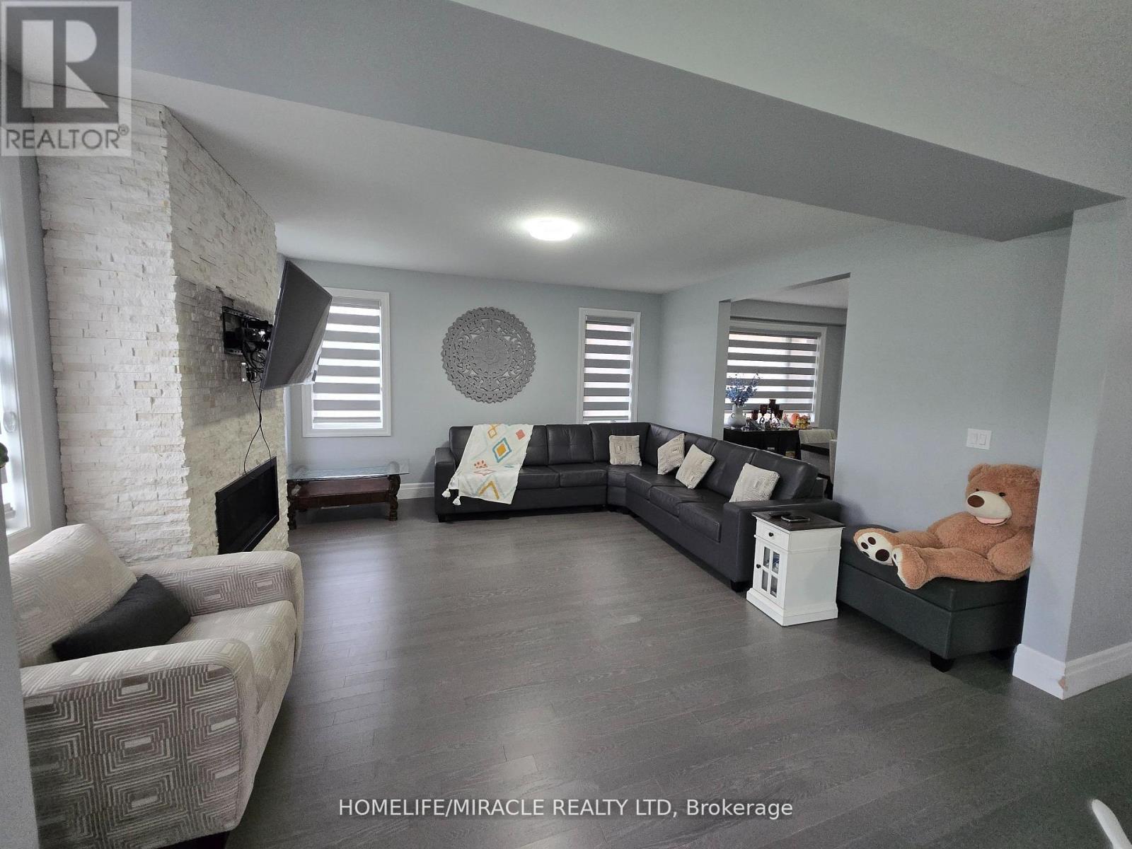 172 Freure Drive, Cambridge, ON