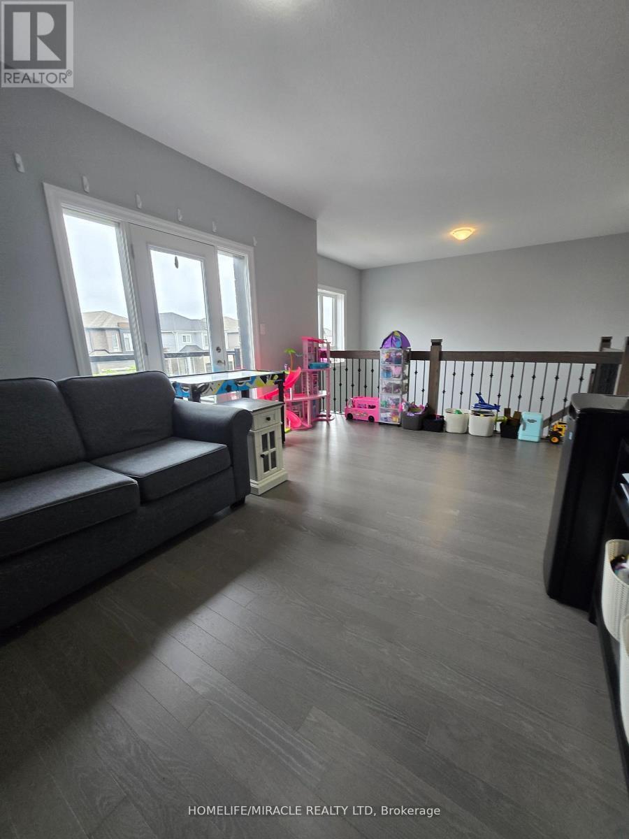 172 Freure Drive, Cambridge, ON
