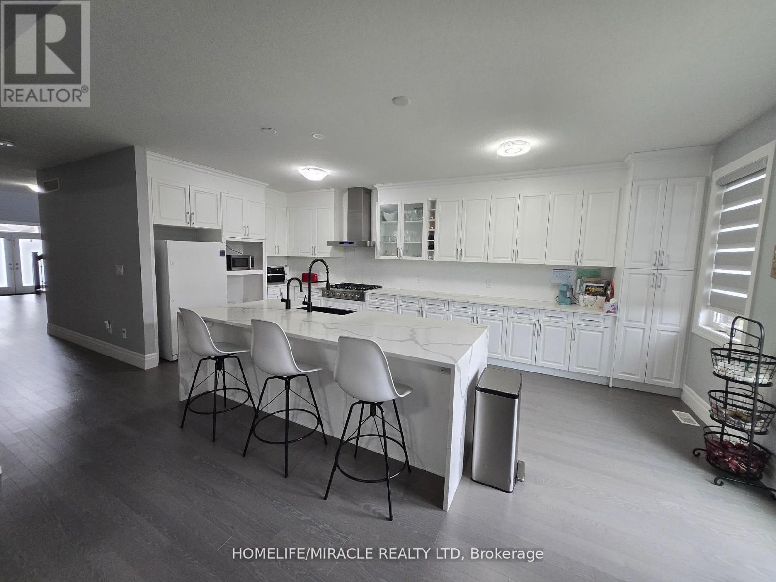172 Freure Drive, Cambridge, ON