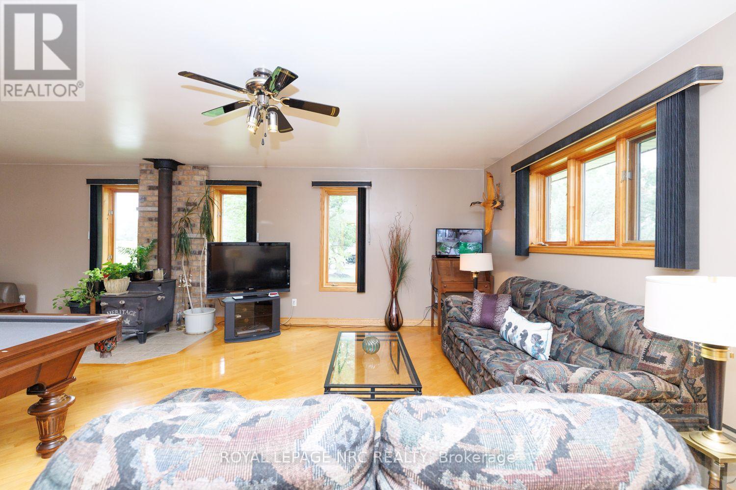 647 Chippawa Road, Port Colborne (Bethel), ON