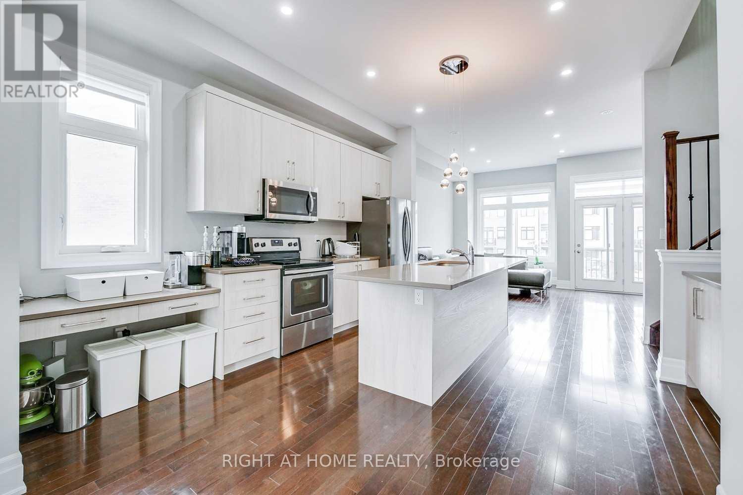 255 Thomas Cook Avenue, Vaughan, ON