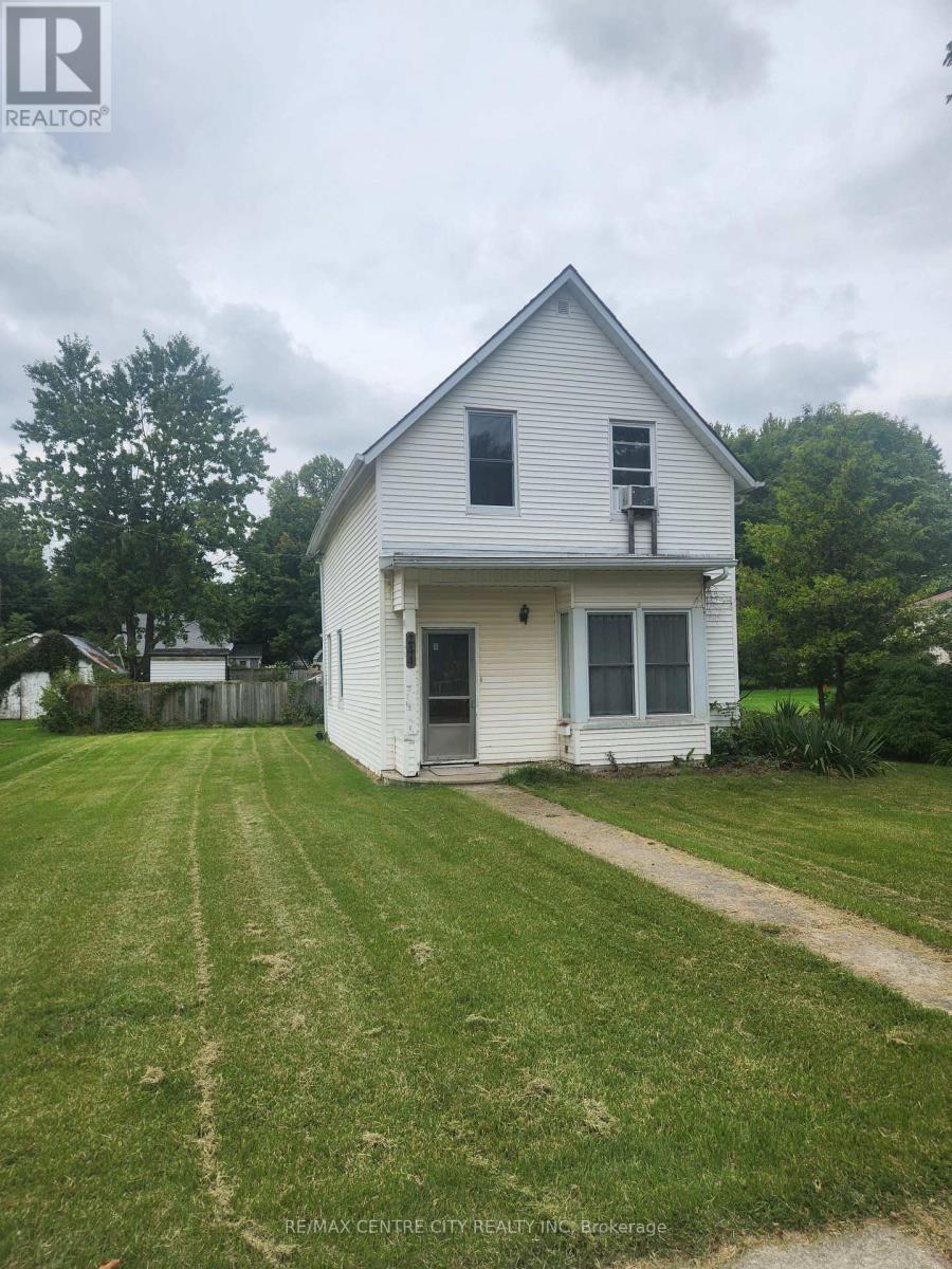 244 Elm Street W, Chatham-Kent (Bothwell), ON