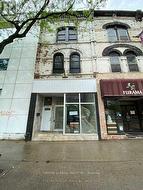 246 SPADINA AVENUE Toronto, ON M5T 2C2