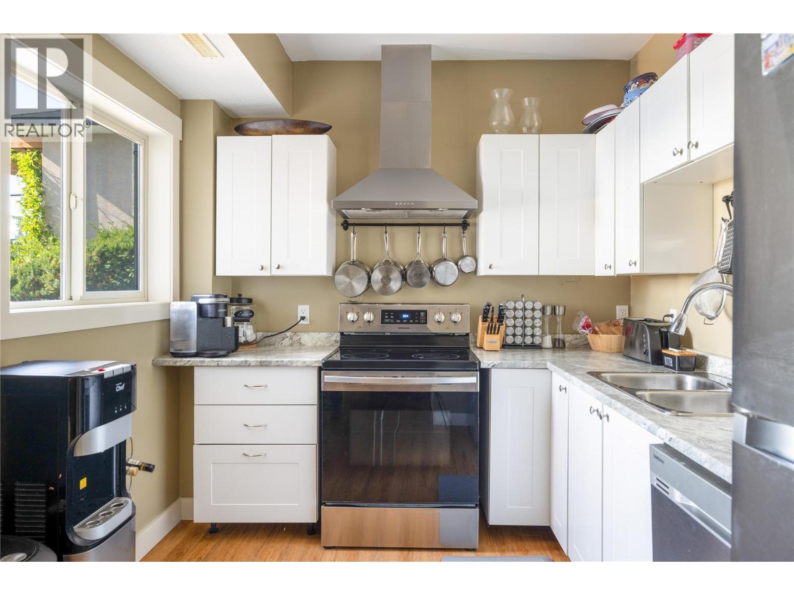 In-law suite - 716 Mt. York Drive, Coldstream, BC