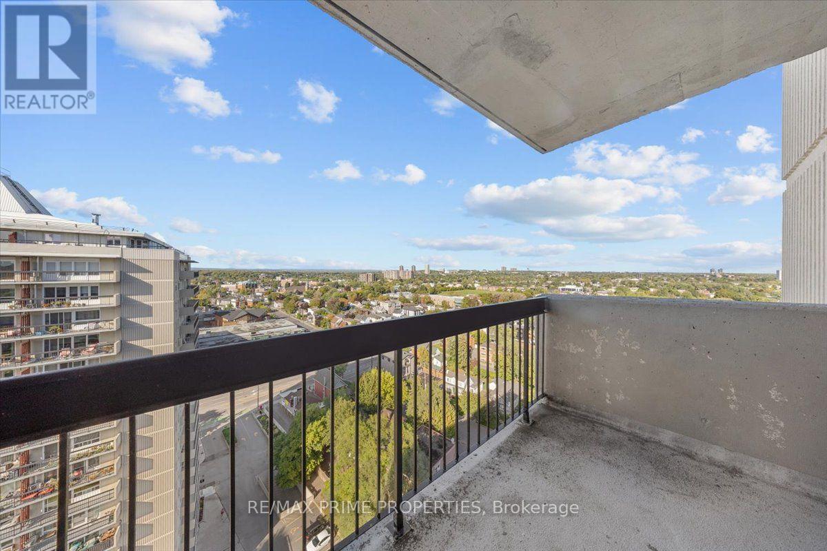 1807 - 158B Mcarthur Avenue, Ottawa, ON
