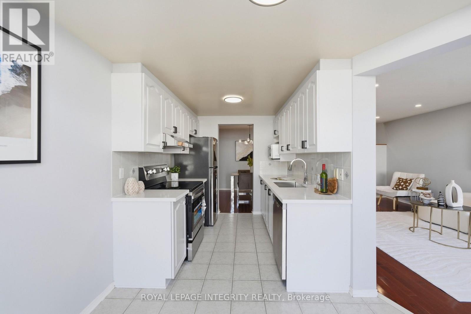 2254 Silverado Crescent, Ottawa, ON