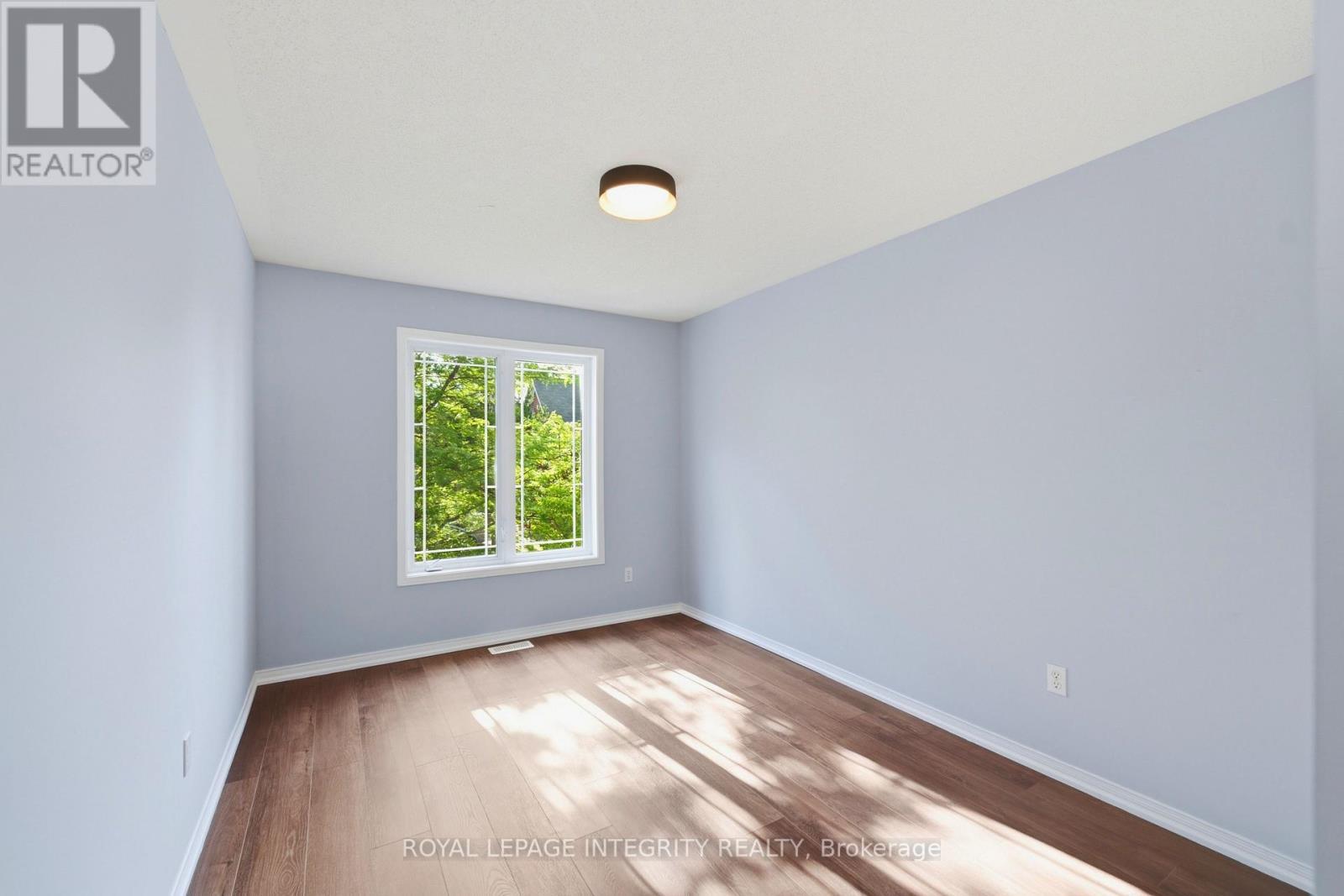 2254 Silverado Crescent, Ottawa, ON