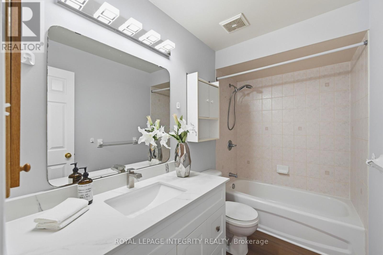 2254 Silverado Crescent, Ottawa, ON