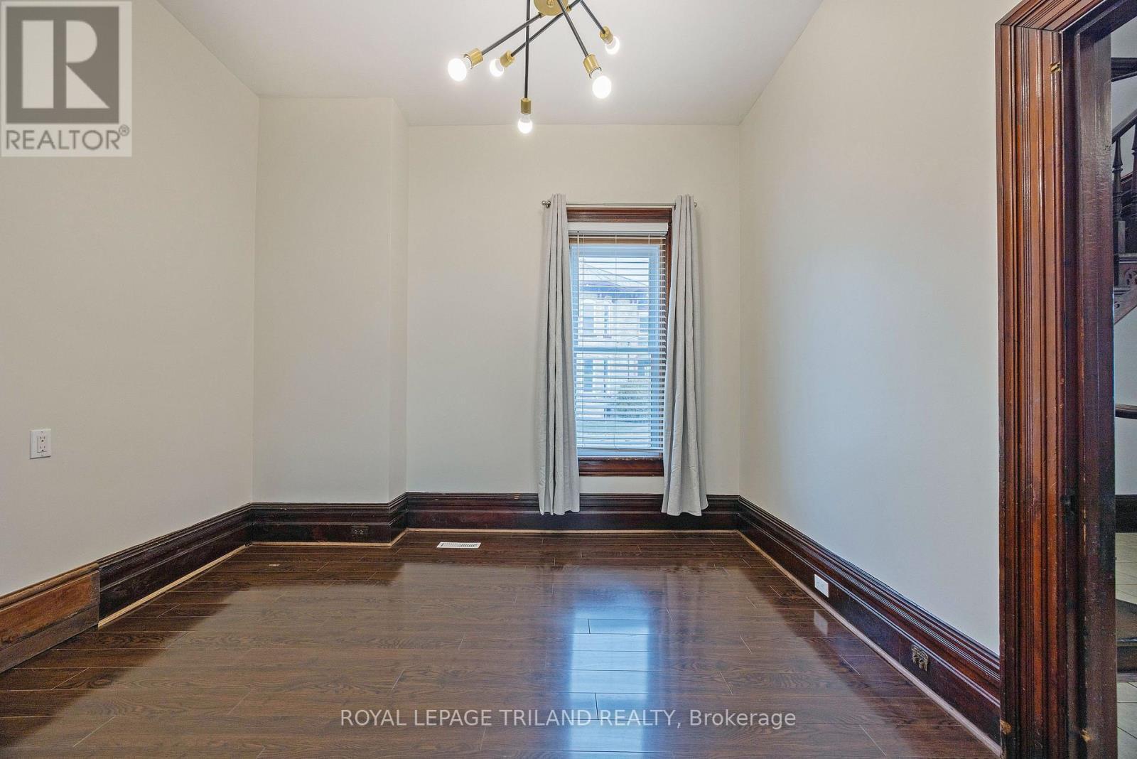 44 Elgin Street, St. Thomas, ON