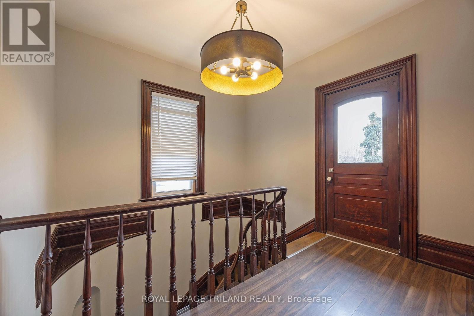 44 Elgin Street, St. Thomas, ON