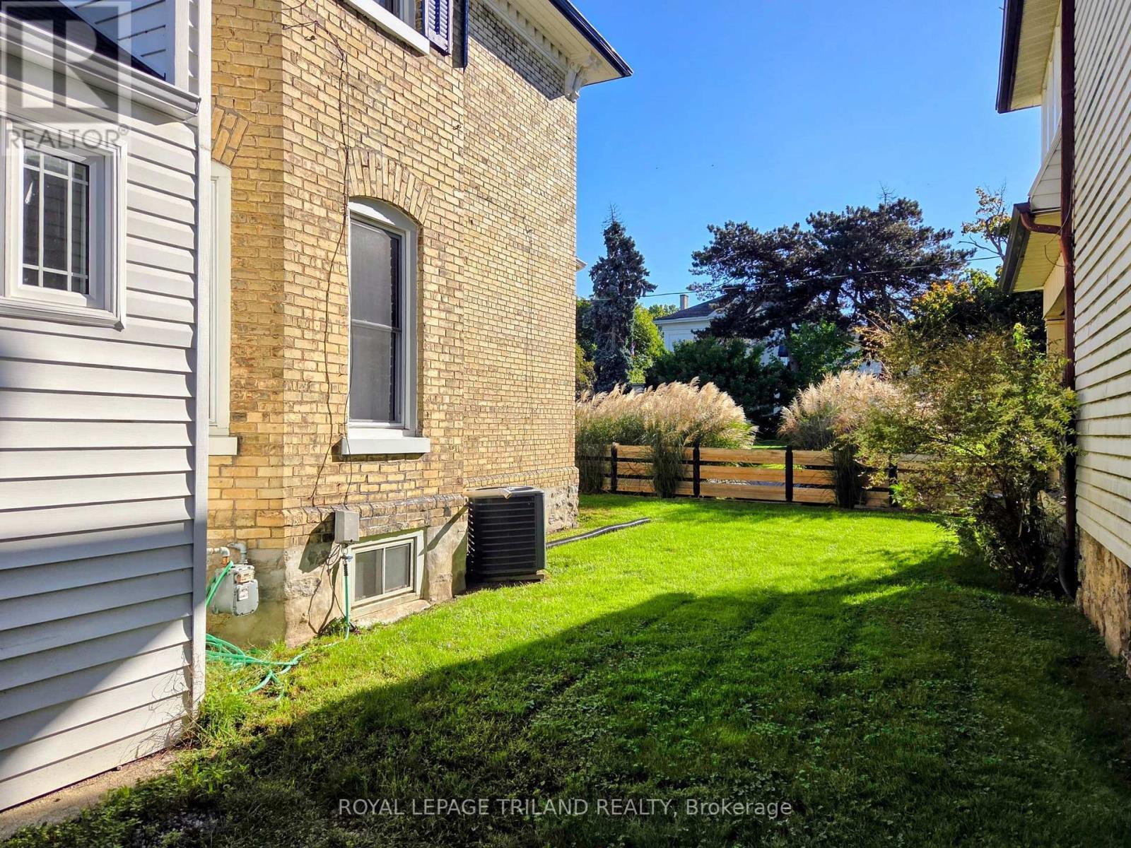 44 Elgin Street, St. Thomas, ON
