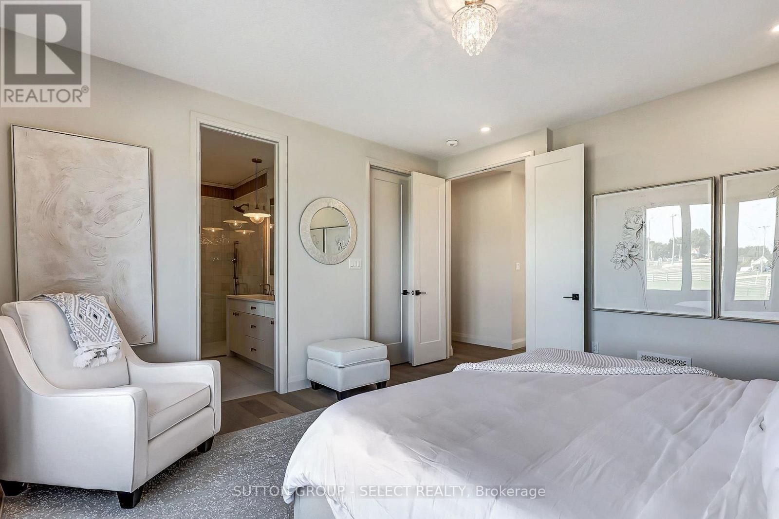 239 Foxborough Place, Thames Centre (Thorndale), ON