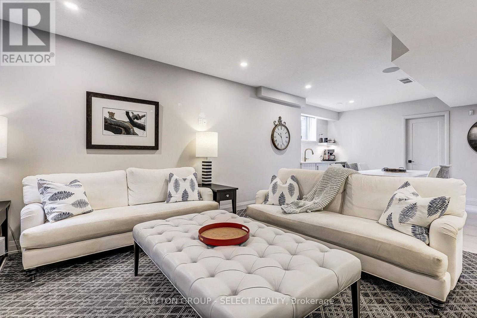 239 Foxborough Place, Thames Centre (Thorndale), ON