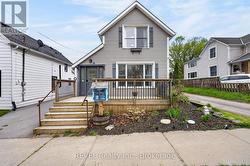 15 PHIPPS STREET Fort Erie (Central), ON L2A 2V1