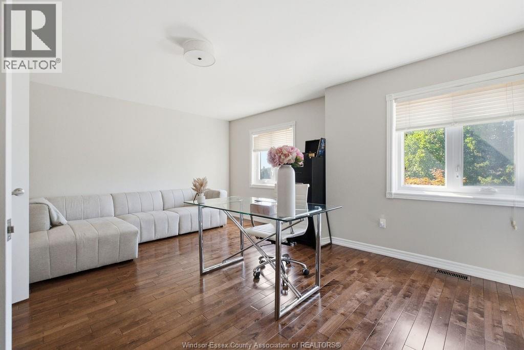 350 Tuscany, Tecumseh, ON
