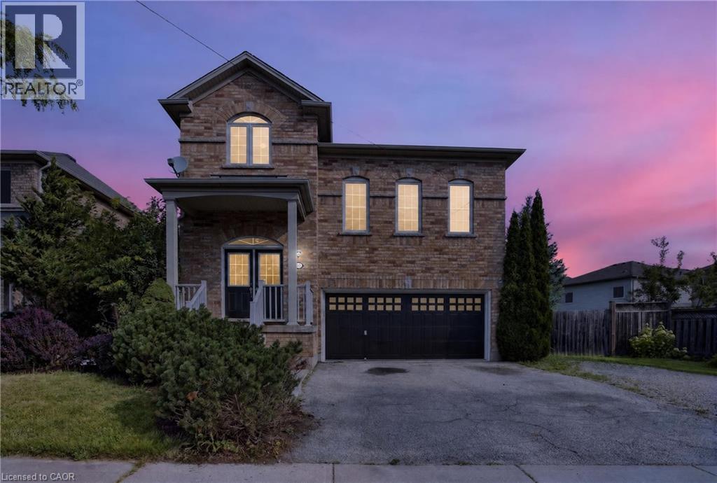 Exterior Front - 116 Bailey Drive, Cambridge, ON