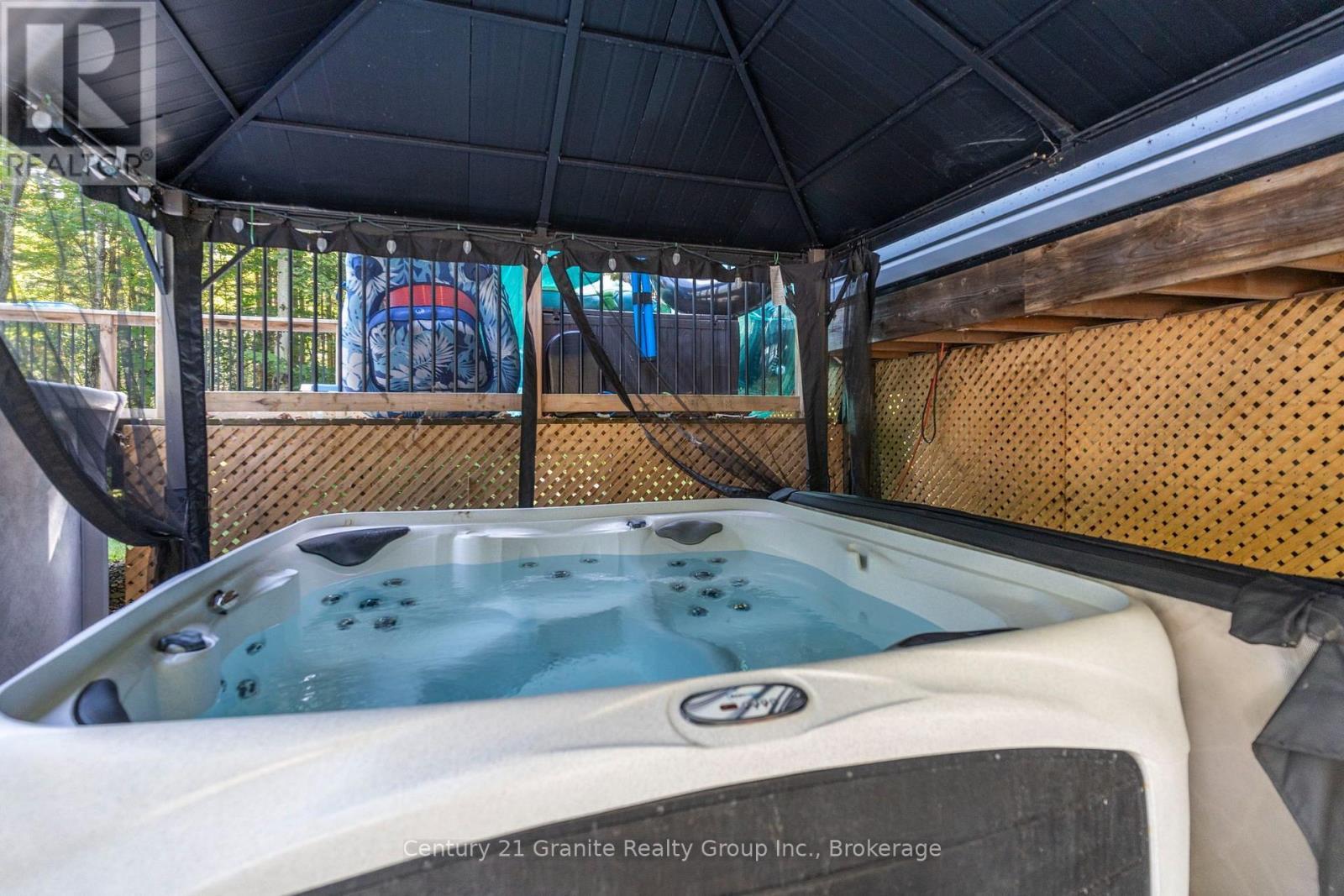Hot Tub & Gazebo - 16408 35 Highway, Algonquin Highlands (Stanhope), ON