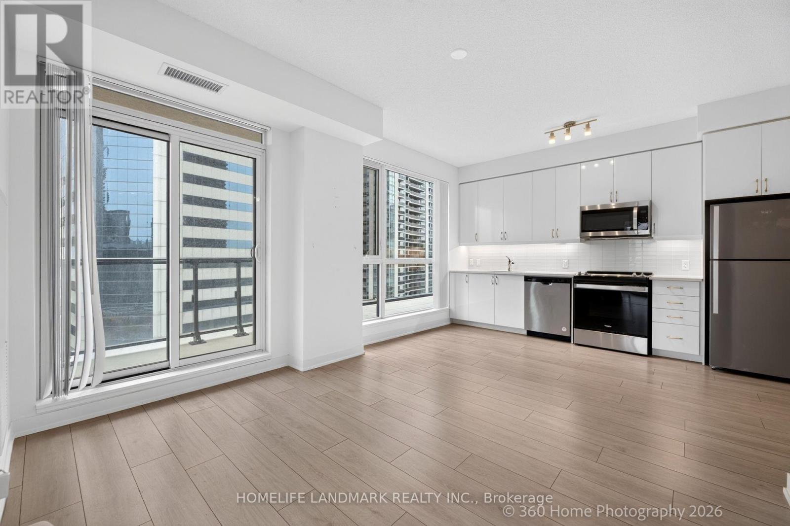 1008 - 4955 Yonge Street, Toronto, ON