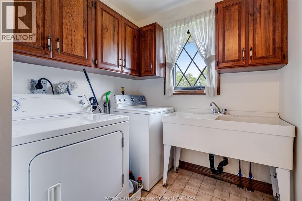 5 Lucy Crescent, Leamington, ON