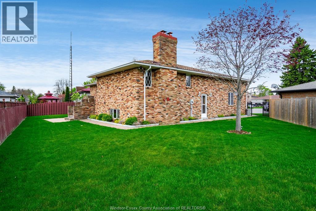 5 Lucy Crescent, Leamington, ON