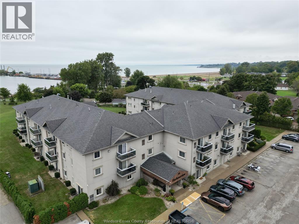 44 Robson Road Unit# 103, Leamington, ON