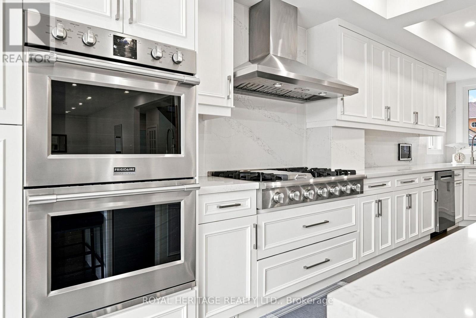 66 Rosena Lane, Uxbridge, ON