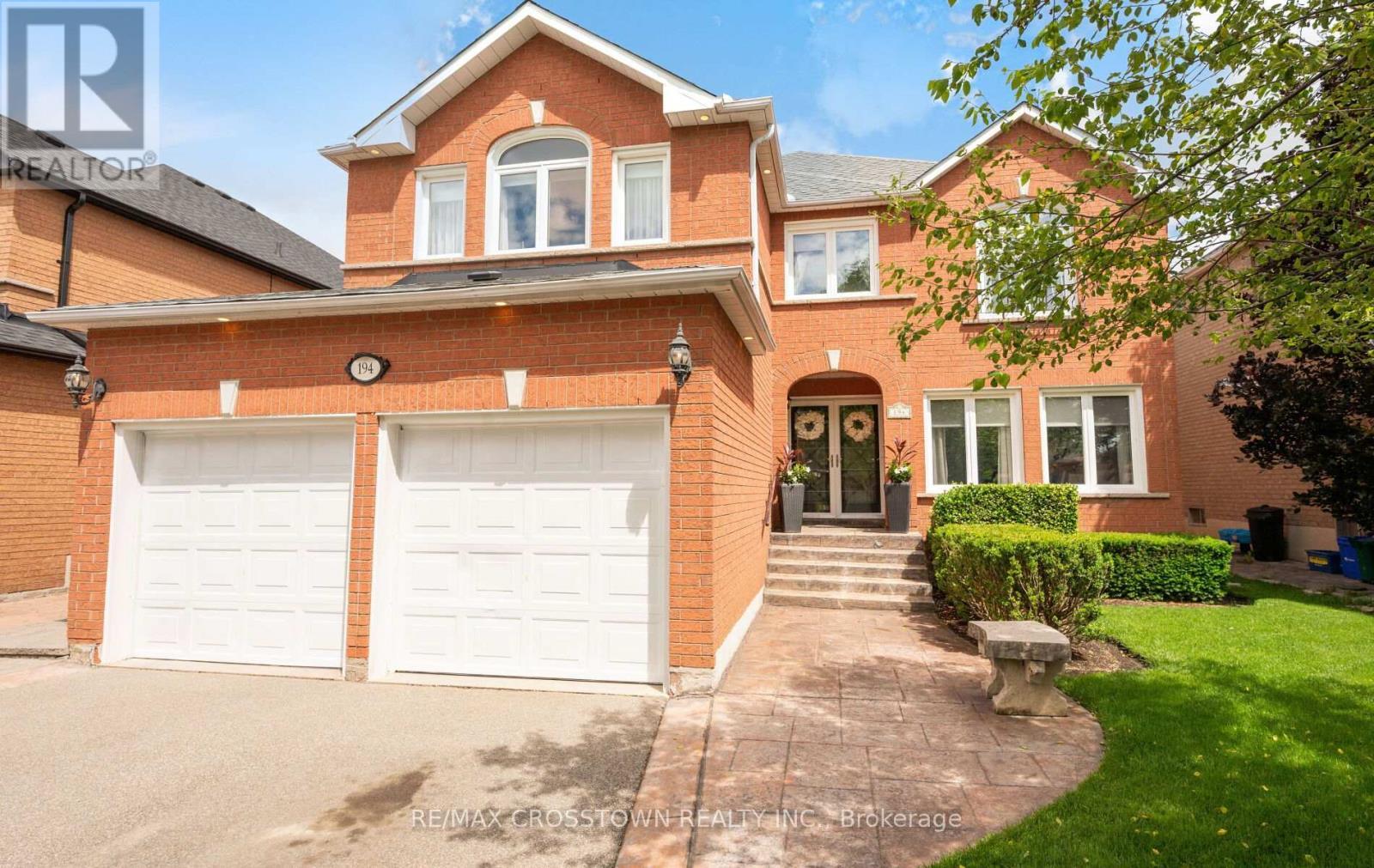 194 Caproni Drive, Vaughan, ON