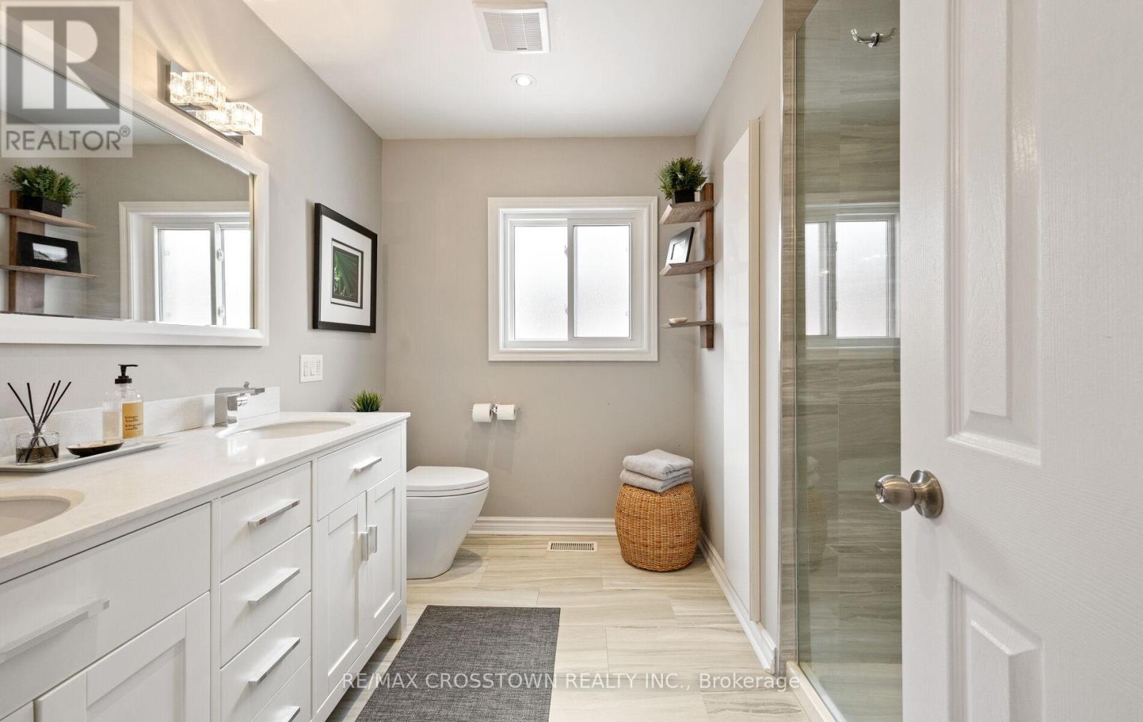 194 Caproni Drive, Vaughan, ON