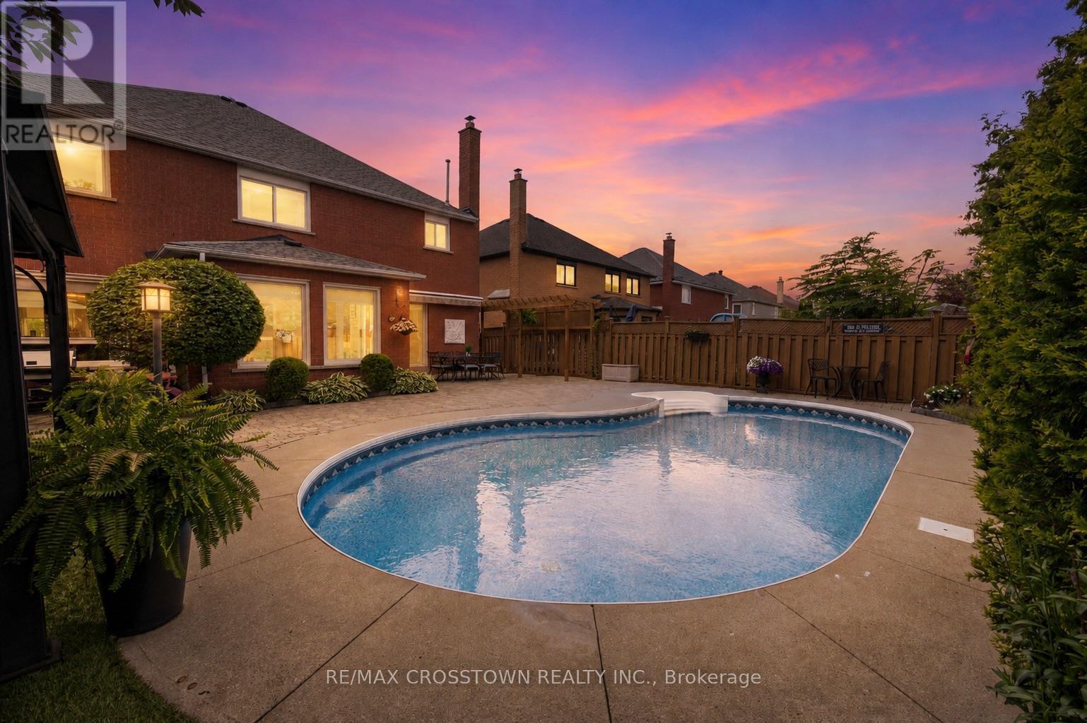 194 Caproni Drive, Vaughan, ON