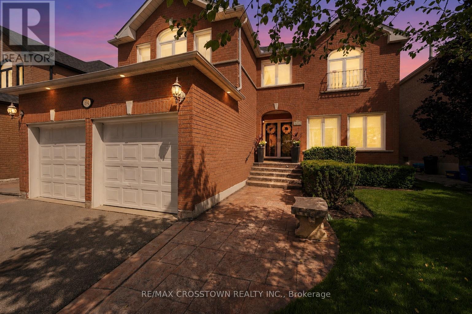 194 Caproni Drive, Vaughan, ON