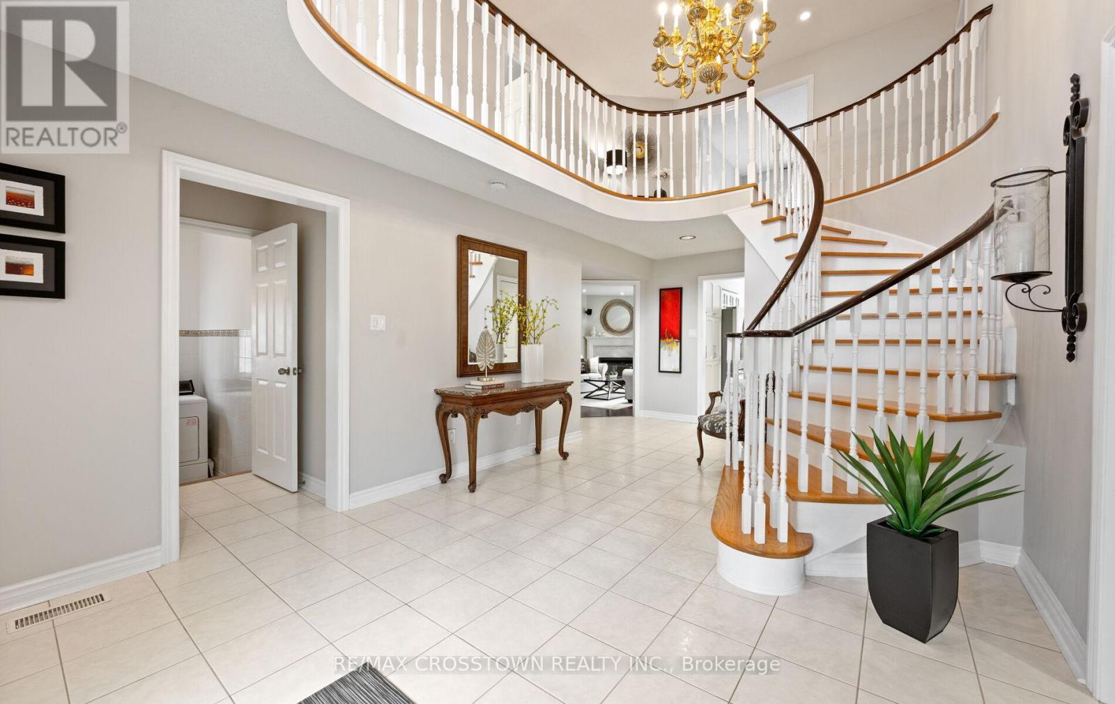 194 Caproni Drive, Vaughan, ON