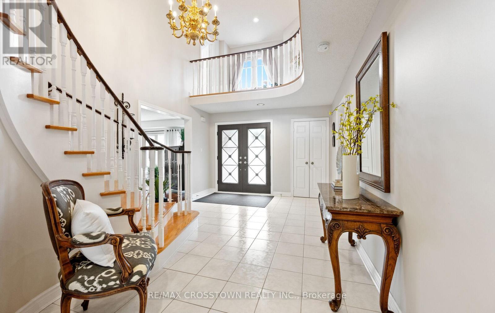 194 Caproni Drive, Vaughan, ON